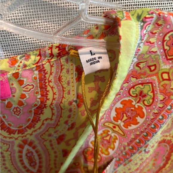 Brand new tunic - Picture 5 of 6